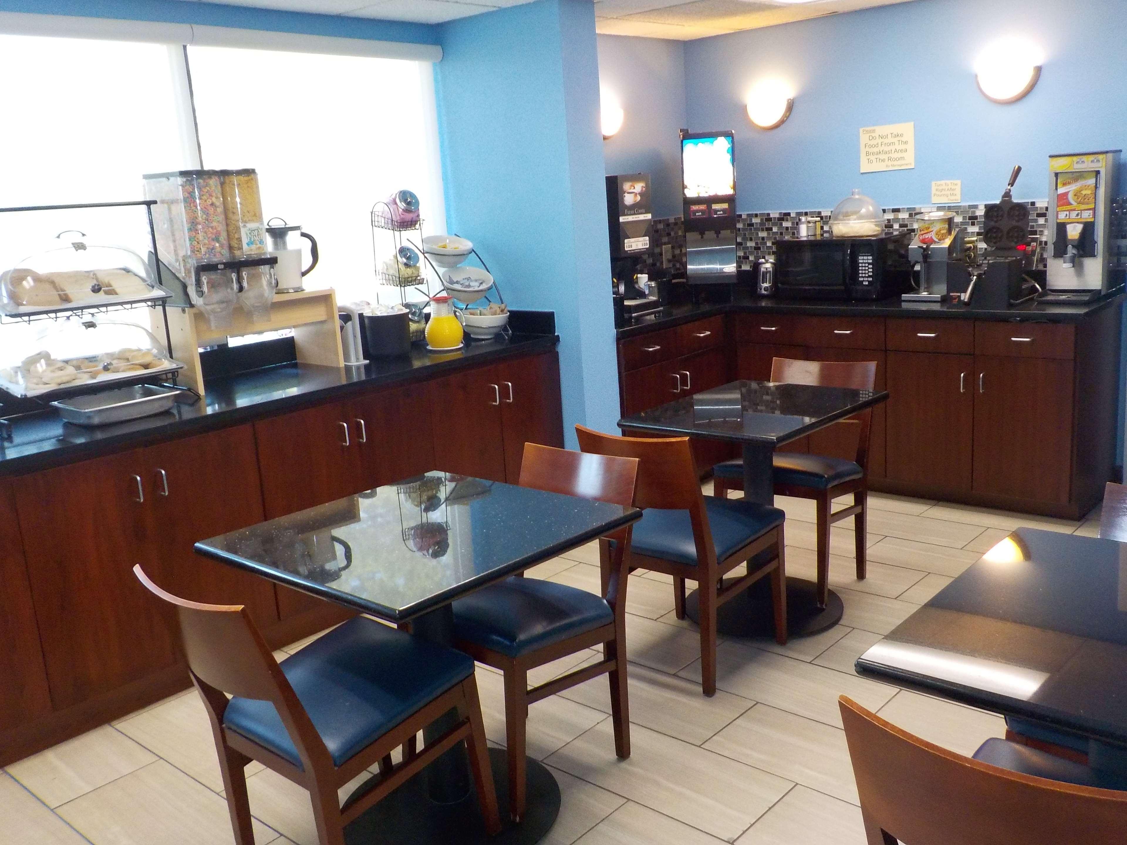 Surestay Hotel By Best Western Lenoir City Luaran gambar
