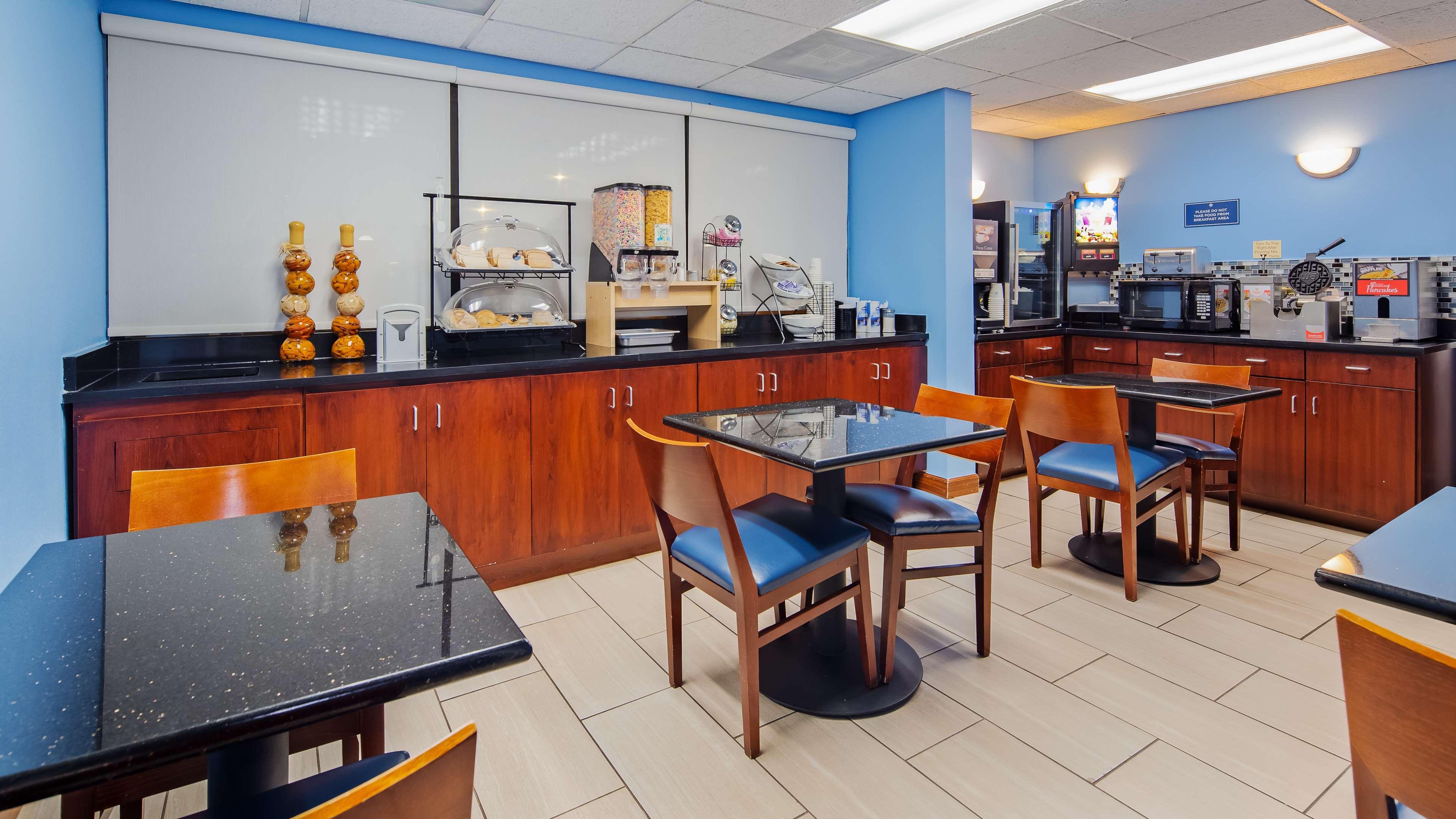 Surestay Hotel By Best Western Lenoir City Luaran gambar